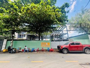 gấp!!! nhà 2 mặt tiền đẹp đường số 66 phường thảo điền quận 2