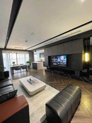 chính chủ gửi bán căn 2pn 74,4m giá tốt nhất vinhomes wespoint phạm hùng