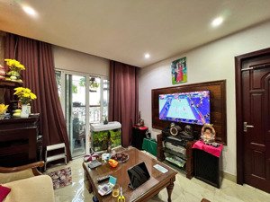 chính chủ cần bán căn chung cư 3pn chung cư hòa bình green city 3pn full nội thất