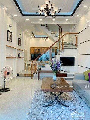 bán nhà mặt tiền đường 3 tháng 2, p. 12, q. 10 (dt: 4x14) nhà 3 tầng