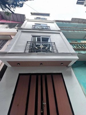 hơn 6 tỷ!!! nhà mặt phố bế văn đàn ô tô đỗ cửa dân xây ngõ thông 5t giá đầu tư