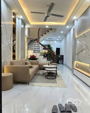 lô góc bạch mai 20m ra phố, ô tô đỗ cửa, nội thất nhập khẩu 30m5t, 7.5 tỷ