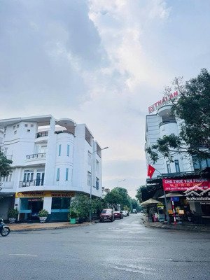 bán nhà 4 tầng mặt tiền huy cận - kdc gia hoà - phường phước long