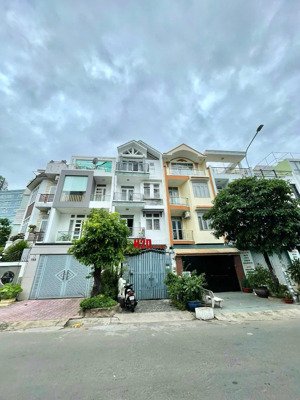 bán nhà khu vip tđc him lam 5 tầng, 5m x 16.2m, giá 21.5 tỷ. mặt tiền đường phường tân hưng, quận 7