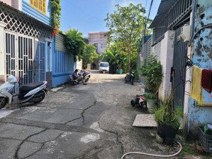 chính chủ bán nhà tại kdc samsung town- lã xuân oai,q9