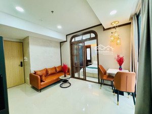 phòng ngủ tách bếp - ban công - ngay trung tâm bình thạnh.