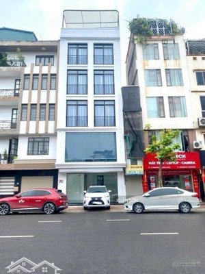 cho thuê tòa nhà ngay ngã tư vũ phạm hàm - nguyễn khang, kinh doanh mọi mô hình, 110m*7 tầng, 80tr