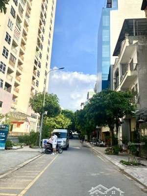 bán nhà phố lạc long quân, ôt tránh, vỉa hè kinh doanh tốt, dt 48m x mt 7m, nhỉnh 26 tỷ