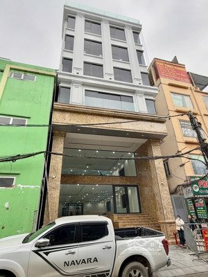 chính chủ cần cho thuê gấp nhà mặt phố cầu giấy dt:290m2 x9t 1 hầm pccc nghiệm thu tp mới 100%