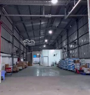 cần cho thuê gấp kho ở đường huỳnh tấn phát diện tích 800m2