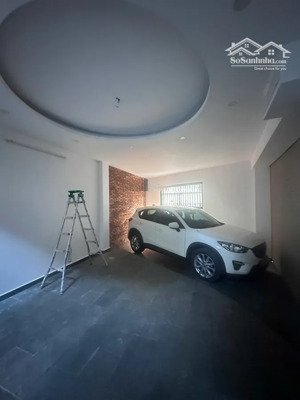 bán nhà mới xây lô góc ngõ 640 nguyễn văn cừ ,45m2x5t, ngõ ô tô .giá 13,8 tỷ