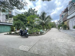 nhà thới an 16-kế tx25(cầu sắt sập)-200m ra lê thị riêng-không gian yên tĩnh