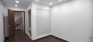 nhà 30.1m2 x 5 tầng có thang máy tại xa la hà đông, ô tô đỗ cổng, bán gấp giá rẻ nhất kv