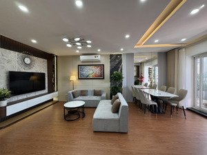 bán căn hộ chung cư văn phú victoria, phú la, hà đông. 136m2 3n full nt 8.88 tỷ. lh: 