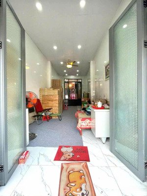 nhà mới, mặt tiền kinh doanh, 2 lầu, đường an dương vương, quận 6, lh 