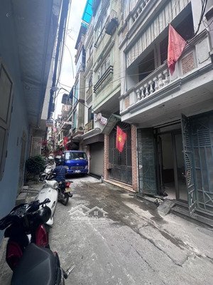 np lê đức thọ 38/5t, lô góc ,ngõ thông , kinh doanh nhỏ , ô tô 7 chỗ qua nhà , sổ vuông , ở ngay