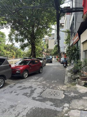 chủ cần bán nhà hoàng quốc việt, 122m x8t-mt 6.2m-kinh doanh-lô góc-ngõ thông-pl ô tô tránh-nở hậu