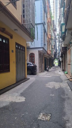 chỉ 15.8 tỷ ( có tl) sở hữu ngay nhà p.lô tại trung kính - ôtô vào nhà - 20m ra phố - k.d.