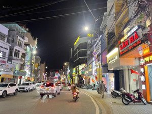cần bán nhà mt phan đình phùng p2 đà lạt