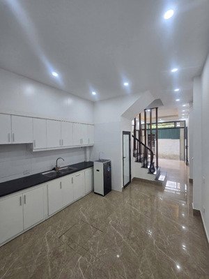 nóng 5,x tỷ 36m2 - 4 tầng gần vành đai 3.5, đại học thành đô, công nghiệp.