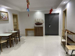 cho thuê chung cư celadon emerald 125m2 4pn 3wc full nt 18tr/th lh hùng