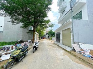 bán đất lê văn lương, 8x11m, đường 7m, sổ riêng, giá 3.7 tỷ, gần 3 trường đh