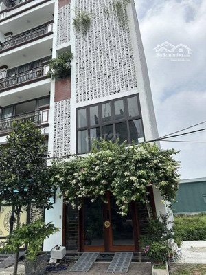 nhà phân lô, tái định cư tu hoàng, 90m2, 6 tầng, thang máy,view thoáng, 300m ra ga mêtro nhổn