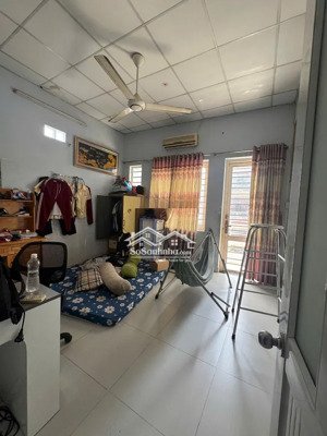 bán nhà mặt phố hà thị đát, 4 tầng kiên cố, nhà tiện kd hoặc cho thuê, 65m2, giá rẻ còn tl