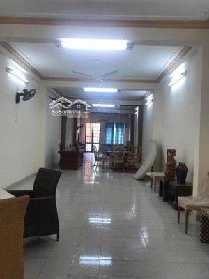 cho thuê nhà 4 tầng mặt tiền hoàng văn thụ - nha trang( ngang 4m8)