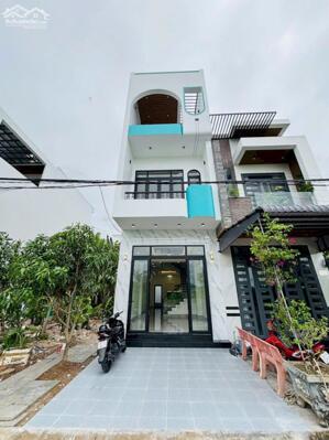 nhà bán 1 trệt 2 lầu mới, kdc vạn phát cồn khương, cần thơ giá bán 5,7 tỷ