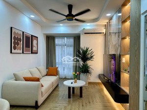 cần tiền bán nhanh căn hộ sky garden 2 - pmh - q7 nhà đẹp, mới 100%. lh: em hằng