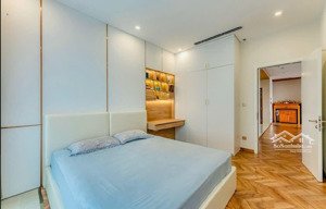 bán penhouse toà park 4 diện tích 166m2 full nội thất giá 25,5 tỷ