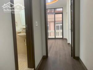 Bán nhà mặt ngõ rộng 4m đường Hoàng Văn Thụ, gần Nhà hát lớn Thành phố