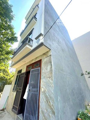 bán nhà đại tự - 35m - 4 tầng dân xây độc lập - mt 4,7m, ô tô cách 20m, nhà ở luôn, ảnh thực tế