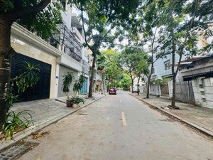 bán nhà liền kề kdt văn khê hà đông , 82,5m, 5 tầng ,mt 5m, vỉa hè kinh doanh, ô tô tránh , 21.9 tỷ