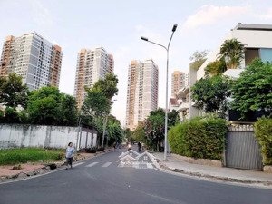 đất dự án văn minh sông giồng - dt: 10.7 x 20m - bán 40 tỷ