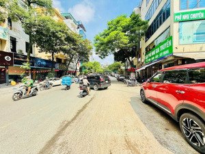 bán gấp nhà phố giang văn minh kim mã ba đình 50m 5 tầng hơn 12 tỷ gần oto sát phố tặng full đồ