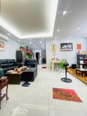 chcc cao cấp thăng long garden 250 minh khai, 2 ngủ, 2 wc, đẹp ở ngay, view đẹp thoáng, vị trí đẹp