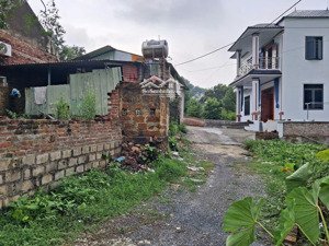 bán đất 1850m2 tại xã tân tiến, chương mỹ, hn giá 7 triệu / m2, mặt tiền 100m, cách trục chính 50m