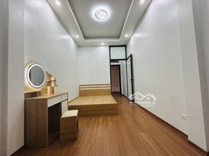 bđs: nhà đẹp 10m ra ô tô trung tâm quận đống đa hàng xóm phố cổ vị trí cực đẹp: