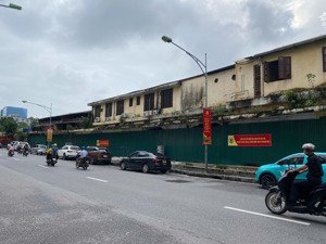 siêu hiếm kiot lê duẩn, mt siêu rộng, diện tích đa năng. anh chị đầu tư liên hệ em ngay nhé