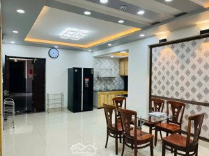 chung cư bàu cát ,tân bình: 77m2 có 2p ngủ,nội thất, 10tr/th