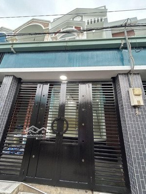 nhà mặt phố đường 15, long bình, q9, hcm, 80m2, view đẹp hot