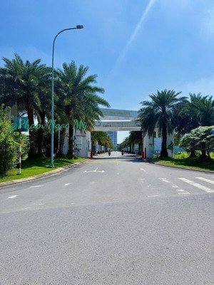 cơ hội sở hữu lô độc quyền giá gốc 5,9tỷ centana 98m2 - cách vành đai 3 chỉ 50m!