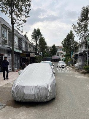 thanh lý nhà sổ hồng riêng cho thuê tháng 9tr3 giá 1 tỷ 820 kế bên ubnd xã vĩnh lộc b giá còn bớt