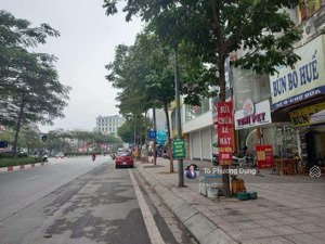 bán nhà mặt phố đại la - hai bà trưng - lô góc - vỉa hè - dt 42m2 - sđcc - giá 20,xtỷ - kinh doanh