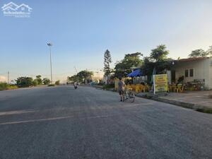 Bán lô đất mặt đường Tràng Cát ngay cạnh dự án Happy Home của Vin 100m2 giá chỉ 34.5tr/m2