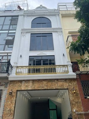 bán nhà liền kề văn quán 72m², 4 tầng, ô tô, vỉa hè rộng giá tốt nhất khu