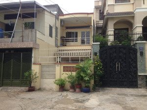 mặt tiền đường 15m quận phú nhuận chỉ 23 tỷ