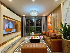 chính chủ bán gấp căn hộ 3pn2vs 136m2, vị trí vàng tại bohemia, giá cực tốt 15,5 tỷ. lh: 